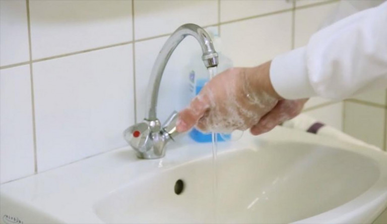 Ne legyen meleg víz a siófoki iskolákban – rendelkezett a tankerület