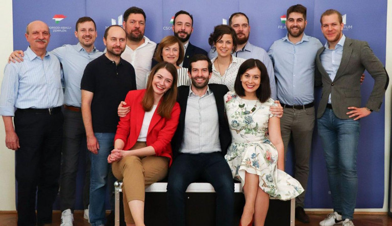„Hosszabb távú történet” – Meglepetések a Momentum tisztújításán
