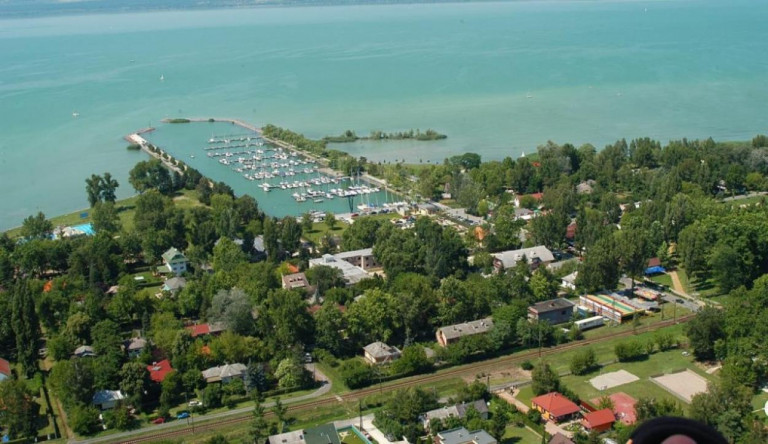Lemondott Balatonszemes fideszes polgármestere