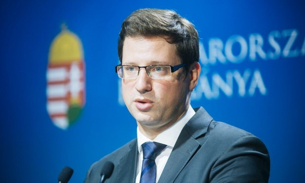 Koronavírus: nem zárható ki, hogy a kormány szigorításokat vezet be