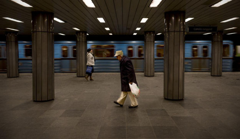 Leállhat a 3-as metró felújítása