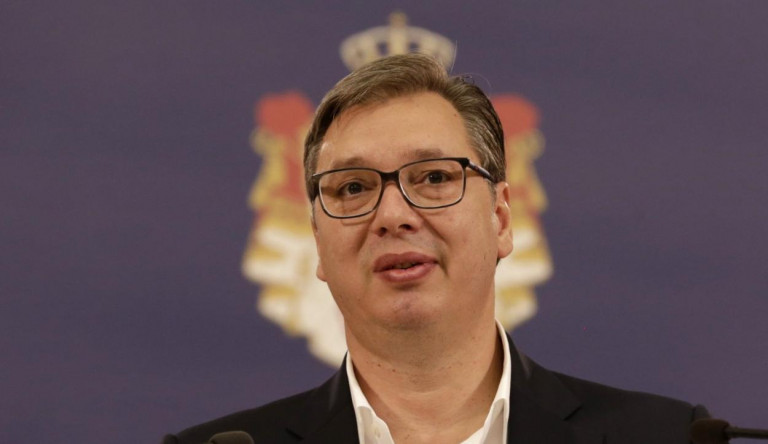 A szerb elnök szerint gondot okoz, hogy a kórházak szinte teljesen megteltek, de állítólag lélegeztetőgépből nincs hiány