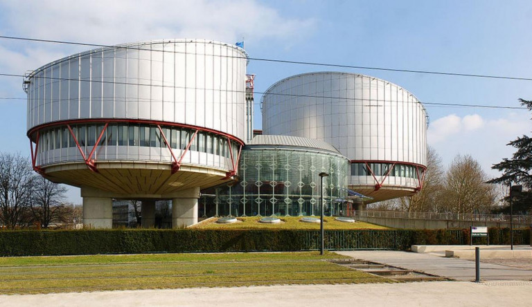 Magyarország ellen döntött a strasbourgi bíróság egy transznemű férfi ügyében