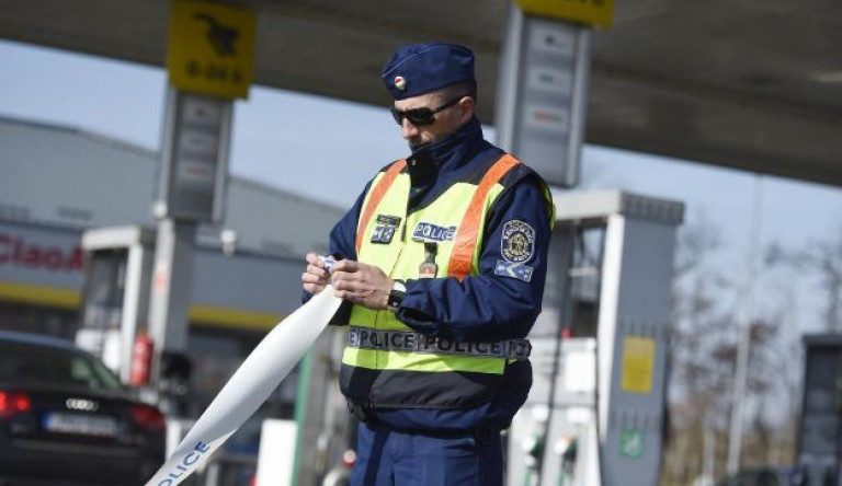 Három nap alatt háromszor vezetett ittasan, őrizetbe vették a sárszentmihályi férfit