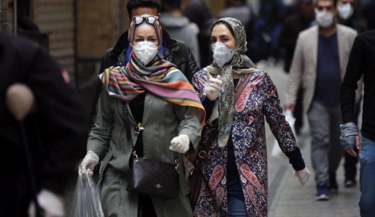 Irán már a saját vakcinájával végzi a lakosság oltását