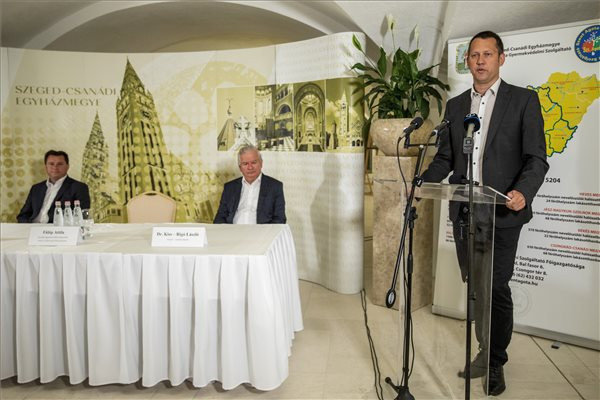 A katolikus egyháznak passzolták át a teljes budapesti nevelőszülői hálózatot