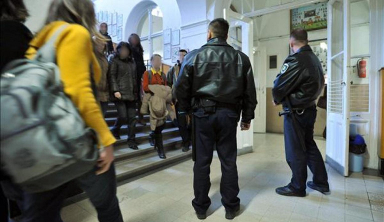 Az iskolaőrnek jelentkezők nagy része már az egészségügyi és pszichológiai vizsgálaton elbukott