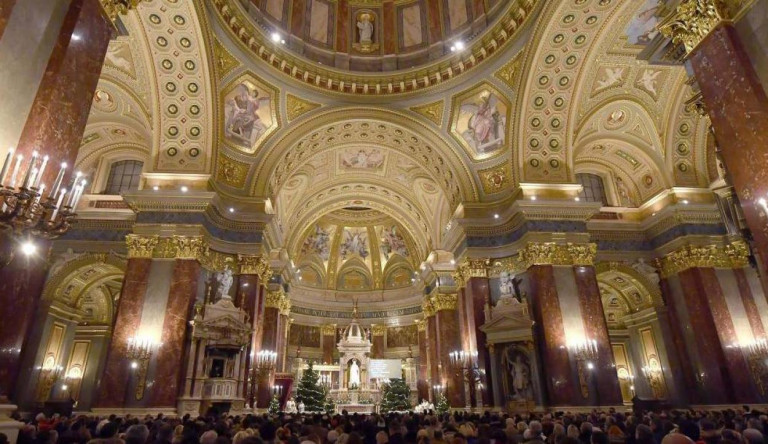 Tűzijátékot nem, de az augusztus 20-i szentmisét megtartják a Szent István-bazilikában
