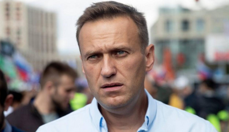 Bernard Guetta: Navalnij bátorsága kötelez minket