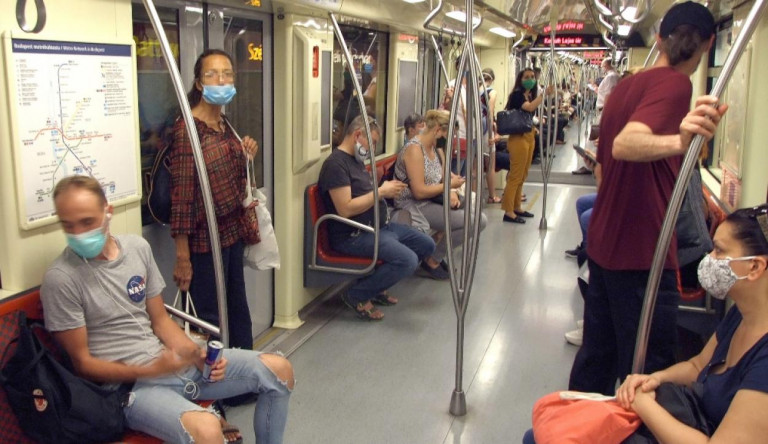 Nem tervez kötelező maszkordást a főváros a BKK járművein