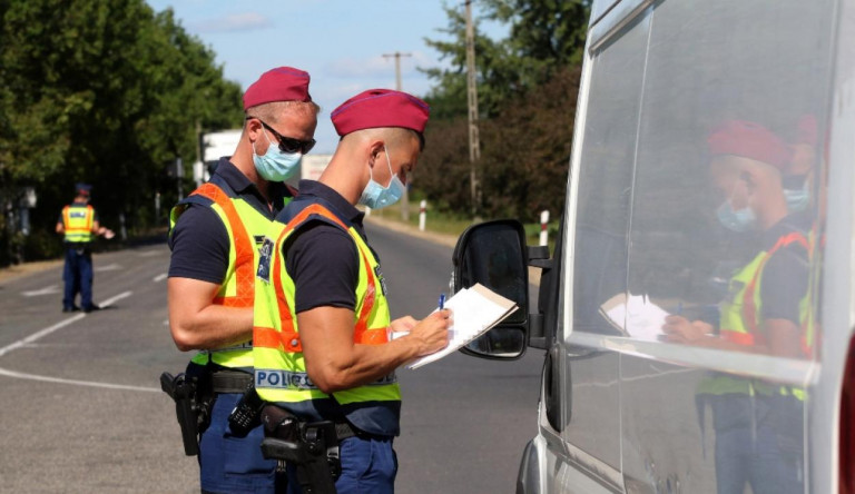 Titkolja a rendőrség, miért ellenőriz fokozottan a fél országban