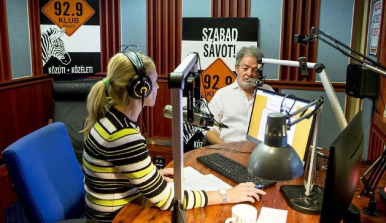 Klubrádió-ügy: kizárták a másik két indulót a frekvenciápályázatból