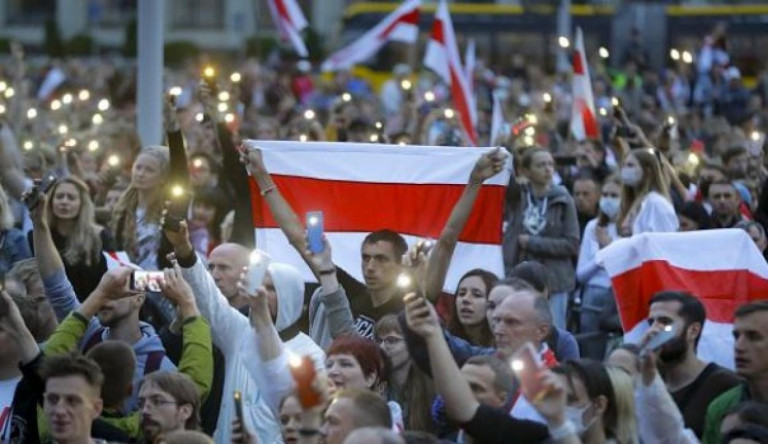 A cseh és lengyel külügyminiszter is azt szorgalmazza, hogy az EU támogassa a fehérorosz civil társadalmat