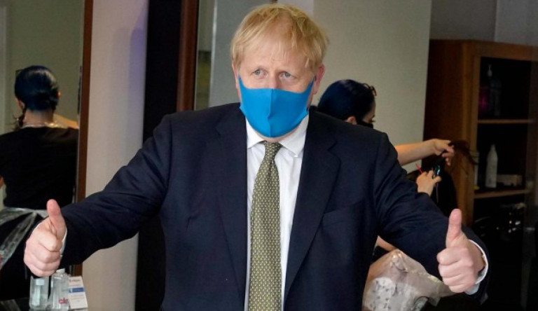 A brit miniszterelnök szerint az élet már jövőre normalizálódhat