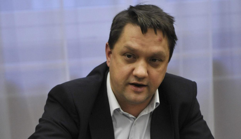 A TASZ szerint az SZFE kancellárjának nincs joga visszatartani a munkabéreket