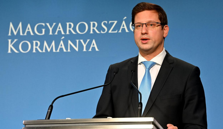 Gulyás Gergely: Pénteken meglehet a 4 millió beoltott