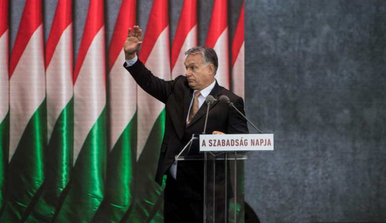 Csak a zászlófelvonást és a Magyar Becsületrend átadását tartják meg október 23-án