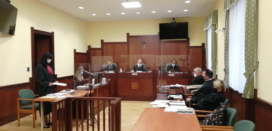 Átvert futballrajongók: öt-öt évet kapott a 900 milliós csalás két fővádlottja