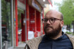 „Az ajkamhoz emeltem a követ és a nyelvem hegyével megnyaltam”