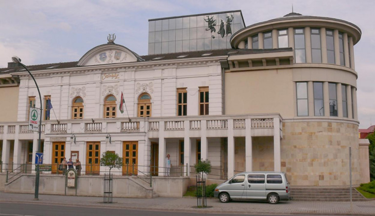 Törvényességi felügyeleti eljárással próbálja támadni a Fidesz az egri színházigazgató választást