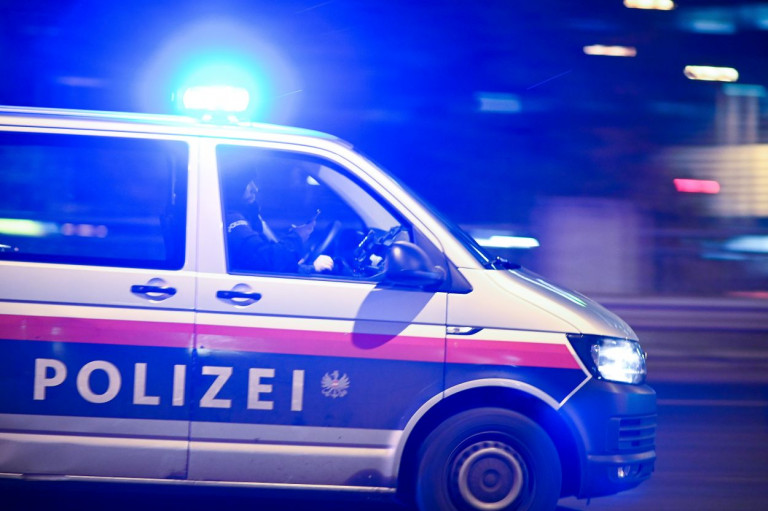 Elfogtak egy merényletre készülő fegyverest Berlinben