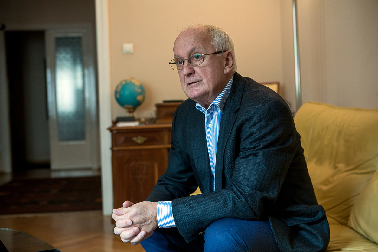 „Komoly erők mozdultak meg”  