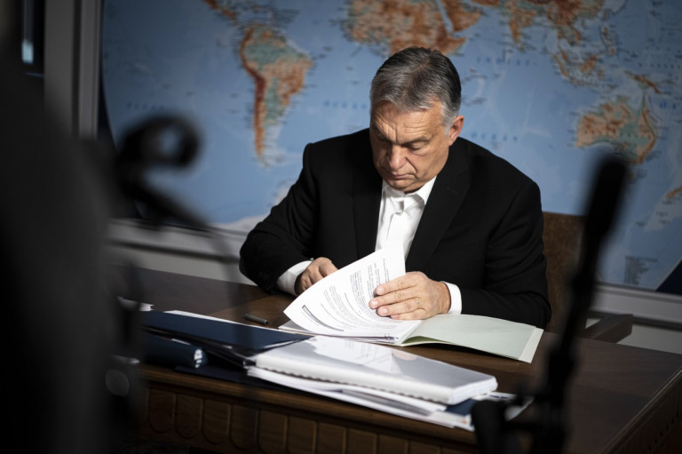 Digitálisan megöregített Orbán 2034-es választási győzelmével kampányolnak svéd jogvédők