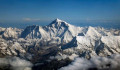 Már a Mount Everest halálzónájában is találtak mikroműanyagot