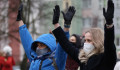 Továbbra is ezrek tüntettek Fehéroroszországban 