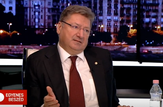 Parragh László nem kér bocsánatot a pedagógusoktól