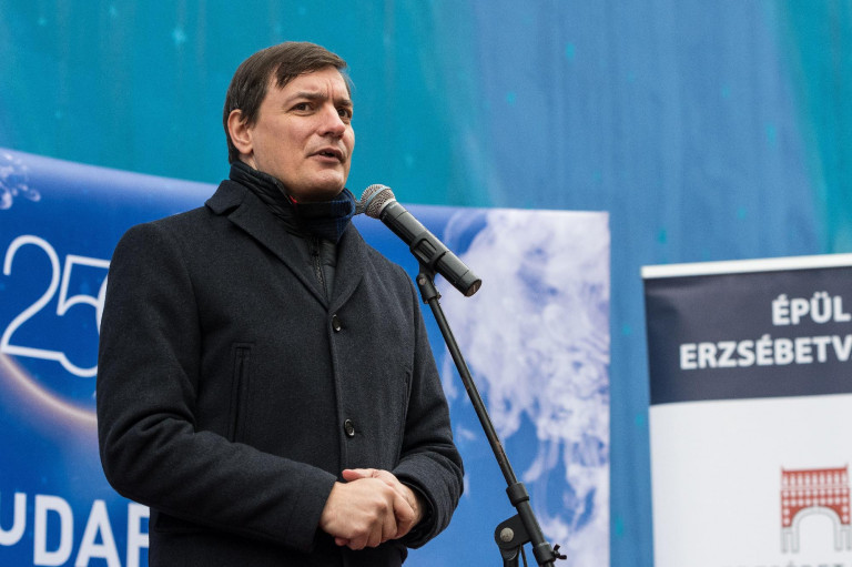 Nyomozást indult Erzsébetváros előző vezetése ellen