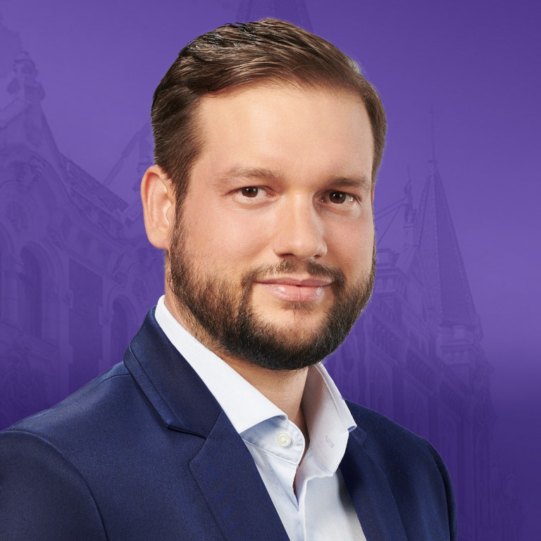 Újpest polgármestere: „Adják ide az újpestieknek járó vakcinákat, és mi megszervezzük a beadást!”