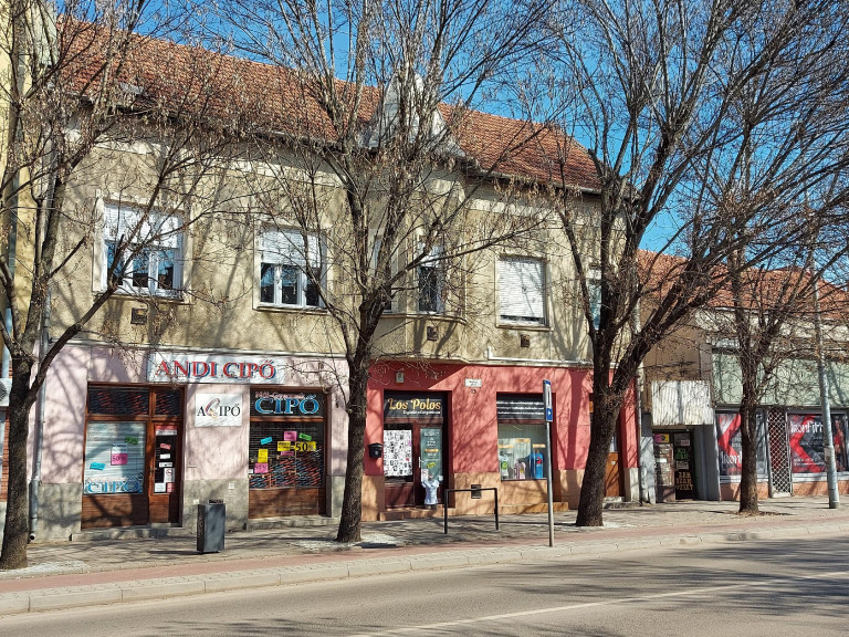 Reménytelen helyzetbe hozta a zárás a kiskereskedőket