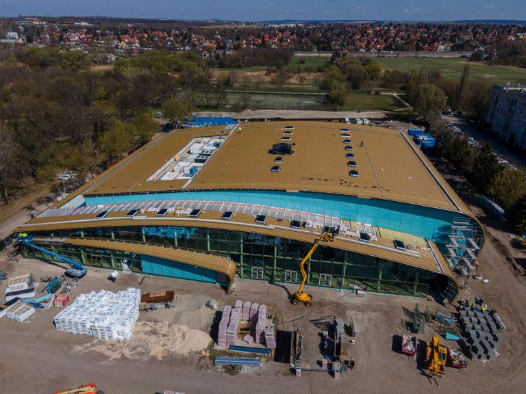 Pályáztatás nélkül bízták NER-káderekre a rákosmenti stadion vezetését
