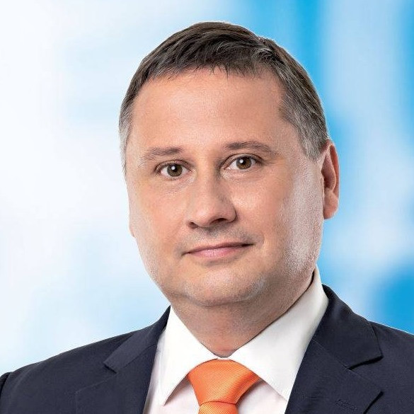 Fideszes a fideszesnek:  Javaslatod, megítélésem szerint marhaság!