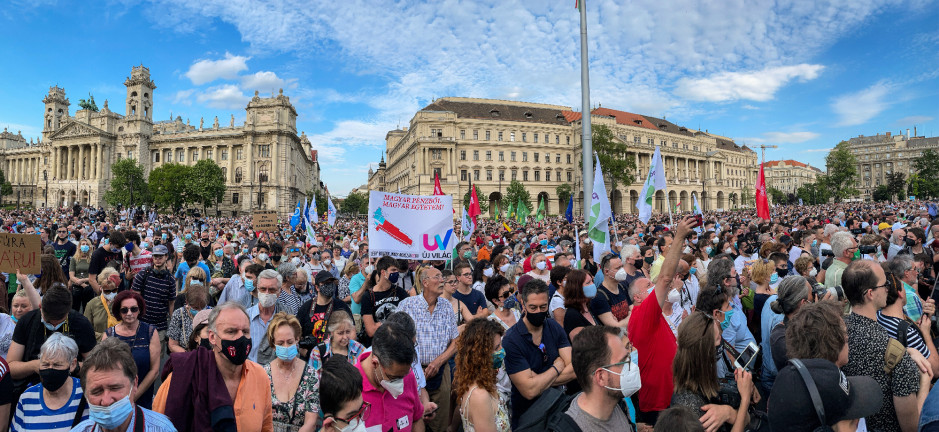 Hatmilliárd forint közpénzt kapott a Fudan alapítvány a semmire