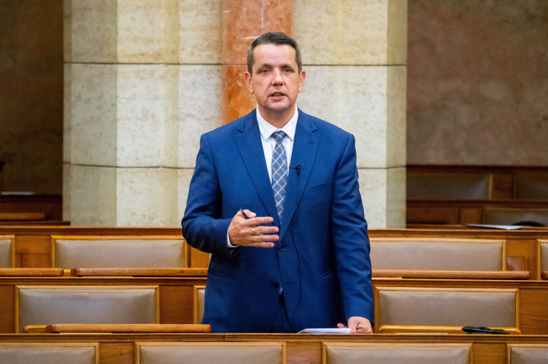 Három politikus kizárásáról dönthet ma az MSZP