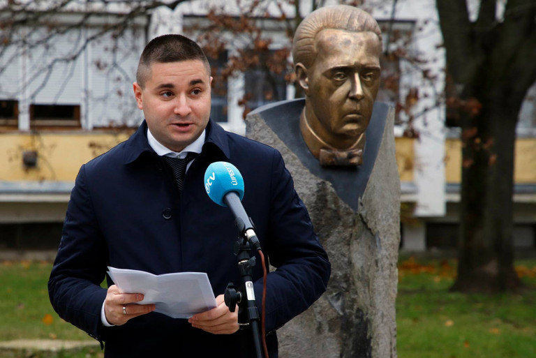 Újpesti képviselő bántalmazhatta az egyik legismertebb Youtube-os tartalomgyártót
