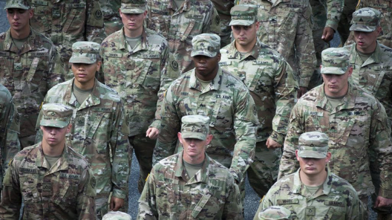 Az USA mégsem adja fel az európai támaszpontjainak egy részét