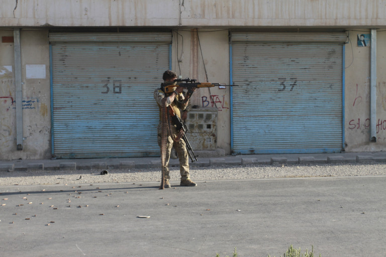 Az afganisztáni tálib lázadók újabb tartományi székhelyet foglaltak el