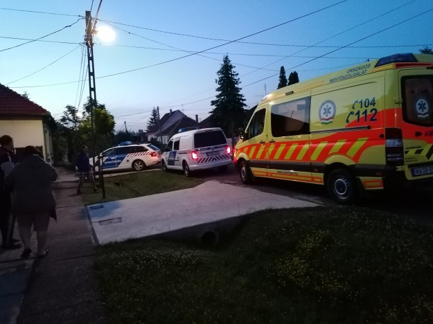 Vádemelési javaslat a gyulai késelés ügyében: nem szólt, csak szúrt a 18 éves elkövető