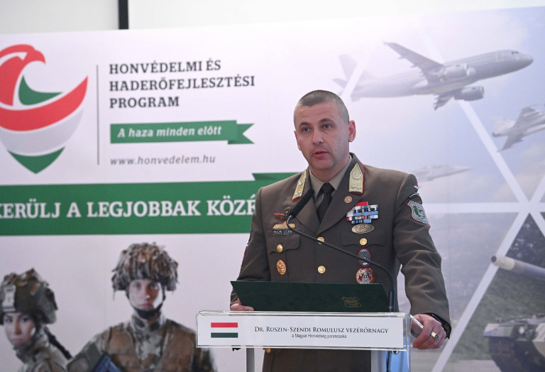 Honvédelmi bizottság: Mit mondtak Ruszin-Szendi altábornagynak Ukrajnában? 