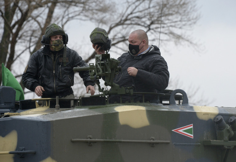 Több német fegyvert vett a magyar kormány, mint az USA