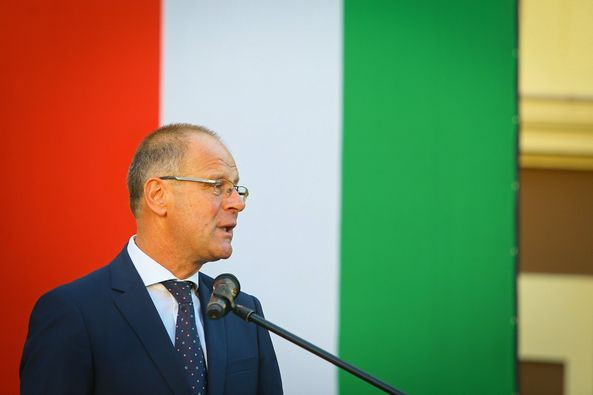 Egyes csoportok diszkriminálását is lehetővé tenné a 