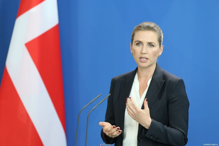 Dánia meggondolta magát: nem épít saját oltóanyaggyárat 