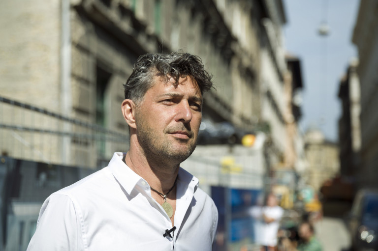 Papíron nem volt rá pénze, mégis megduplázta földterületeit Szentgyörgyvölgyi Péter