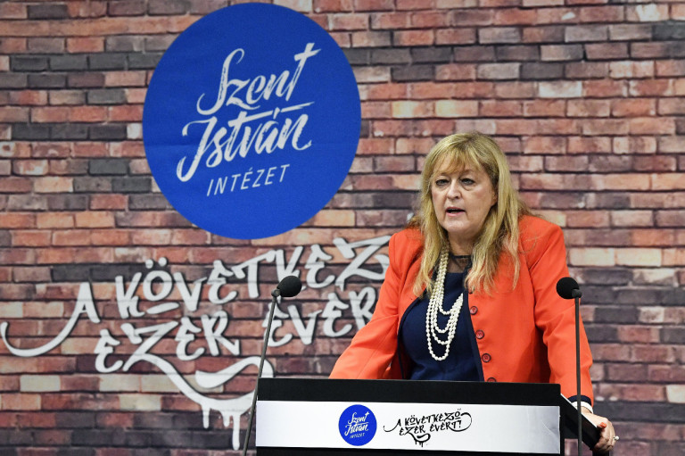 Schmidt Mária nem tudja értelmezni az előválasztást