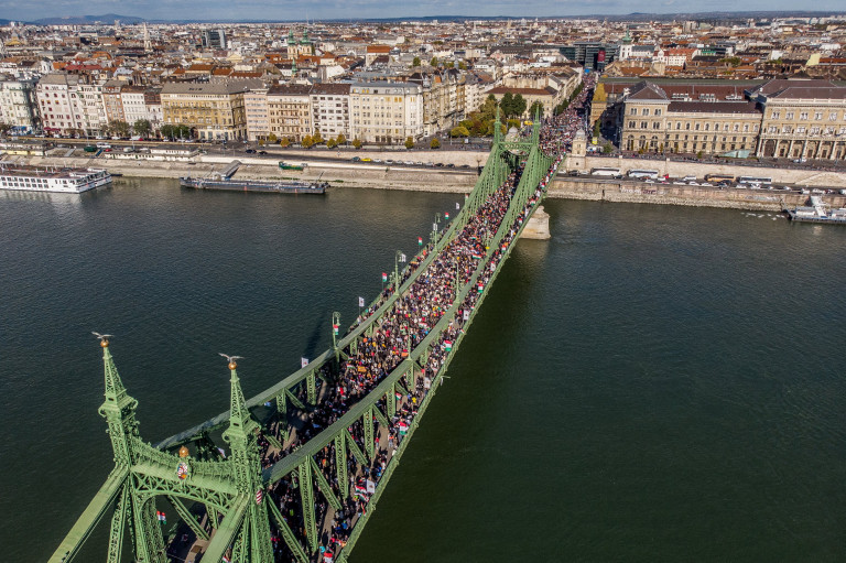 Hétvégén több helyen is forgalmi változásokra kell készülni Budapesten