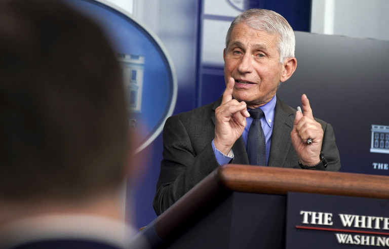 Fauci: „Az egészségügyre költeni kell, hogy legyen benne tartalék”