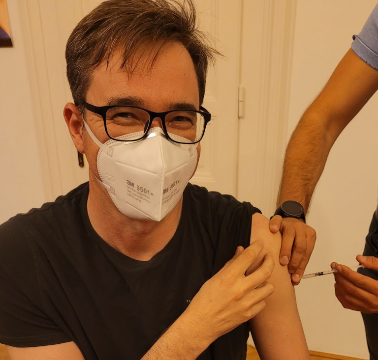 Karácsony Gergely megkapta a harmadik oltást